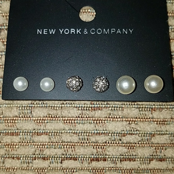 New York and Co. Earings. Brand new! - Picture 2 of 3